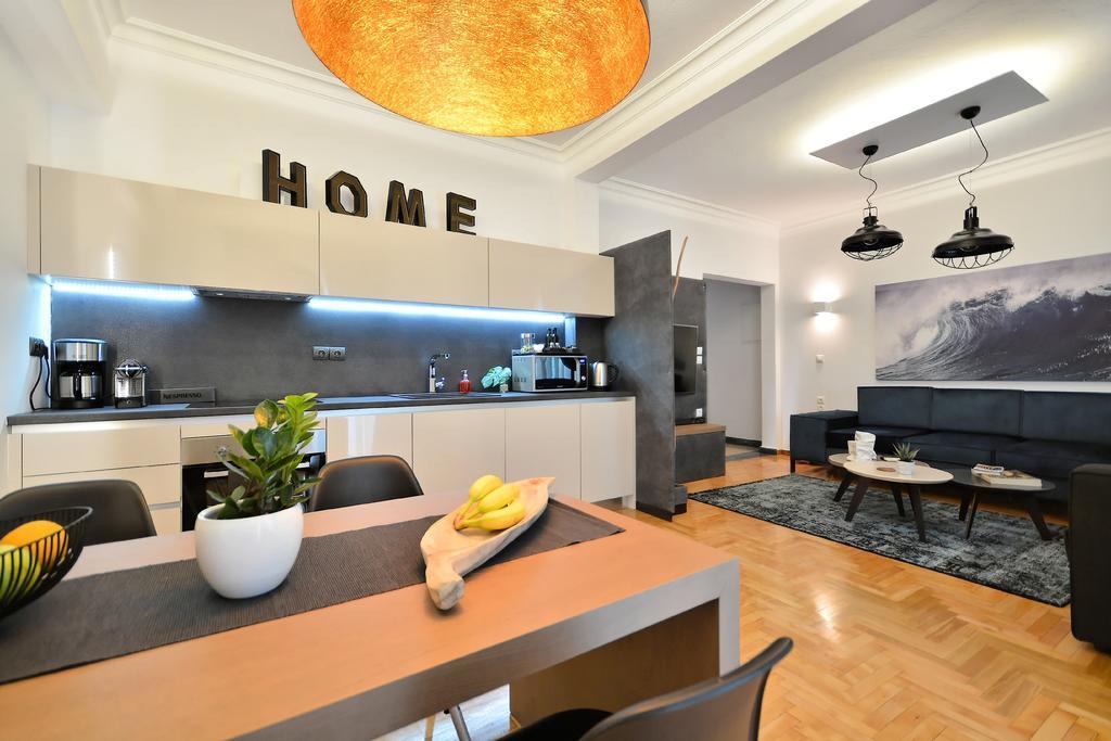 Acropolis Executive Suite Athens Exterior photo